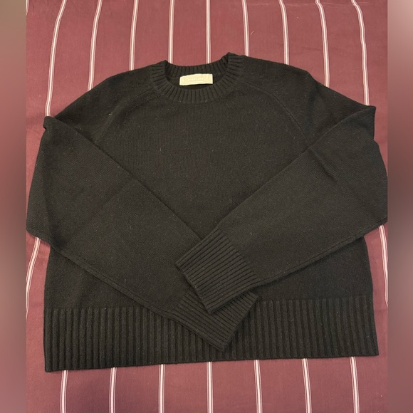 EVERLANE The Boxy Crew In Cashmere In Black - Picture 3 of 5